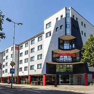 https://nh-zurich-airport.hotelsbaselswitzerland.com